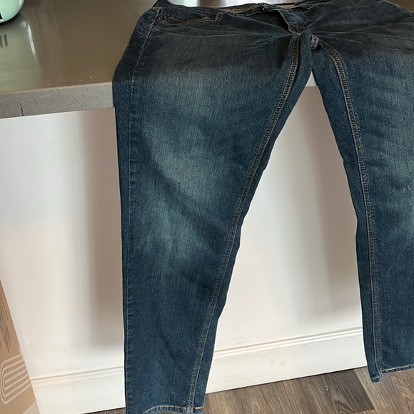 Levi’s Jeans! - Picture 3 of 13